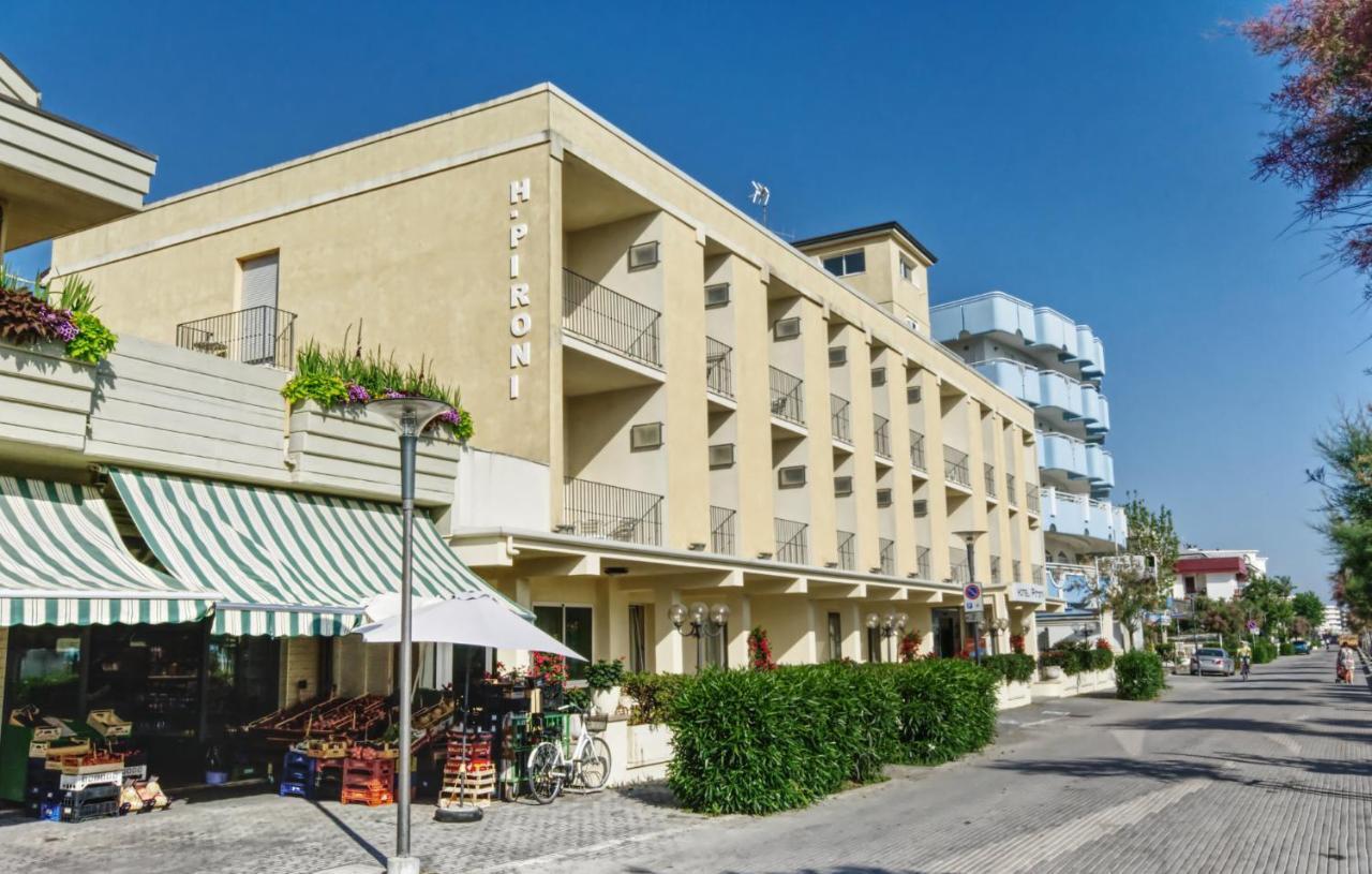 Hotel Pironi San Mauro Mare Exteriér fotografie